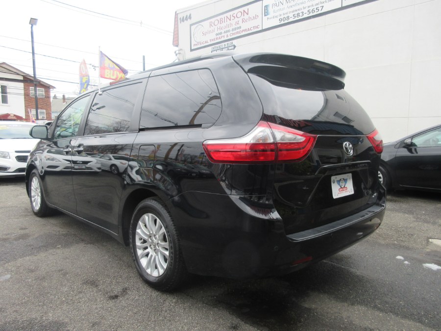 Used Toyota Sienna 5dr 8-Pass Van XLE FWD (Natl) 2016 | Route 27 Auto Mall. Linden, New Jersey Used Toyota Sienna 5dr 8-Pass Van XLE FWD (Natl) 2016 | Route 27 Auto Mall. Linden, New Jersey