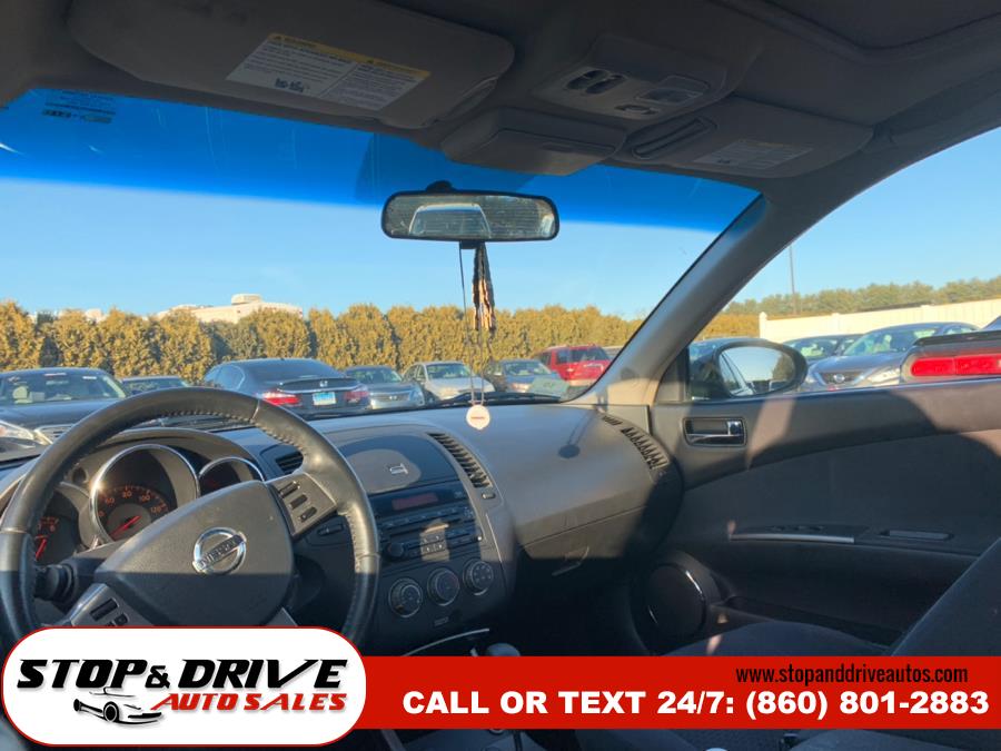 2006 Nissan Altima 4dr Sdn I4 Auto 2.5 S, available for sale in East Windsor, Connecticut | Stop & Drive Auto Sales. East Windsor, Connecticut 2006 Nissan Altima 4dr Sdn I4 Auto 2.5 S, available for sale in East Windsor, Connecticut | Stop & Drive Auto Sales. East Windsor, Connecticut