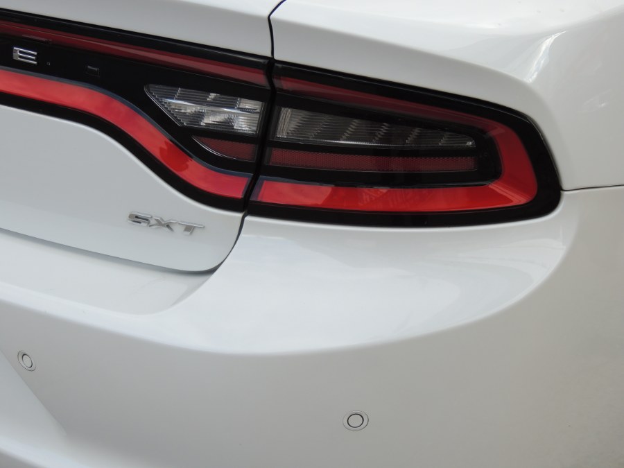 2015 Dodge Charger 4dr Sdn SXT, available for sale in Brooklyn, New York | Carsbuck Inc.. Brooklyn, New York 2015 Dodge Charger 4dr Sdn SXT, available for sale in Brooklyn, New York | Carsbuck Inc.. Brooklyn, New York