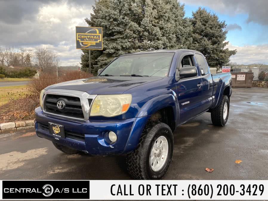 2005 Toyota Tacoma Access 128" V6 Manual 4WD, available for sale in East Windsor, Connecticut | Central A/S LLC. East Windsor, Connecticut