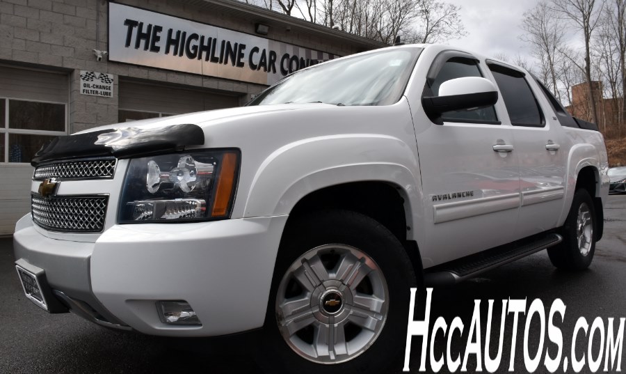 2010 Chevrolet Avalanche 4WD Crew Cab LT Z71, available for sale in Waterbury, Connecticut | Highline Car Connection. Waterbury, Connecticut
