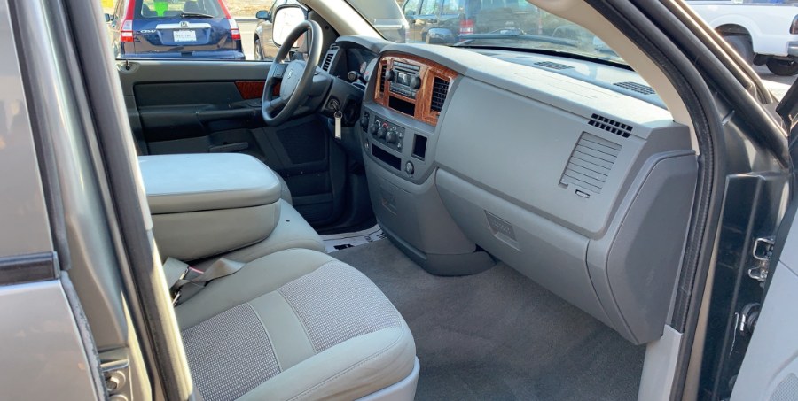 2006 Dodge Ram 1500 4WD SLT, available for sale in Waterbury, Connecticut | West End Automotive Center. Waterbury, Connecticut 2006 Dodge Ram 1500 4WD SLT, available for sale in Waterbury, Connecticut | West End Automotive Center. Waterbury, Connecticut