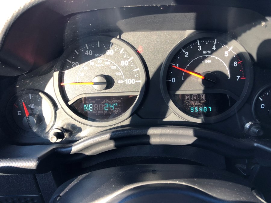 2009 Jeep Wrangler Unlimited 4WD 4dr X, available for sale in Suffield, Connecticut | Suffield Auto LLC. Suffield, Connecticut 2009 Jeep Wrangler Unlimited 4WD 4dr X, available for sale in Suffield, Connecticut | Suffield Auto LLC. Suffield, Connecticut
