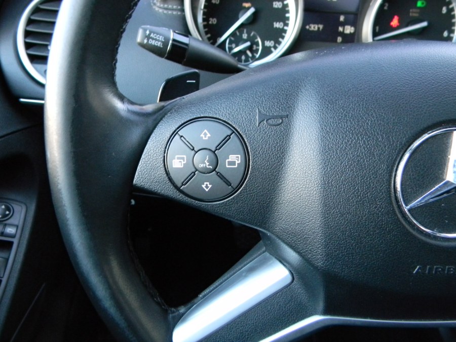 2012 Mercedes-Benz GL-Class 4MATIC 4dr GL450, available for sale in Paterson, New Jersey | DZ Automall. Paterson, New Jersey 2012 Mercedes-Benz GL-Class 4MATIC 4dr GL450, available for sale in Paterson, New Jersey | DZ Automall. Paterson, New Jersey