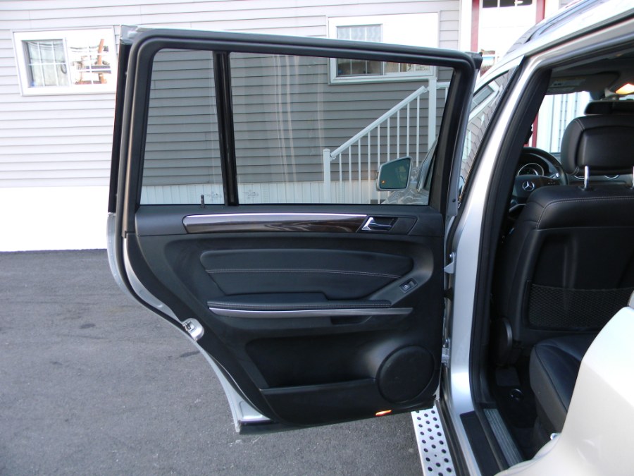 2012 Mercedes-Benz GL-Class 4MATIC 4dr GL450, available for sale in Paterson, New Jersey | DZ Automall. Paterson, New Jersey 2012 Mercedes-Benz GL-Class 4MATIC 4dr GL450, available for sale in Paterson, New Jersey | DZ Automall. Paterson, New Jersey