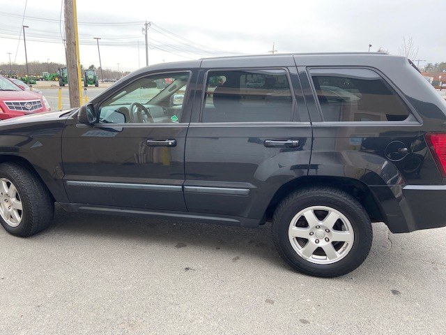 2008 Jeep Grand Cherokee 4WD 4dr Laredo, available for sale in Raynham, Massachusetts | J & A Auto Center. Raynham, Massachusetts 2008 Jeep Grand Cherokee 4WD 4dr Laredo, available for sale in Raynham, Massachusetts | J & A Auto Center. Raynham, Massachusetts