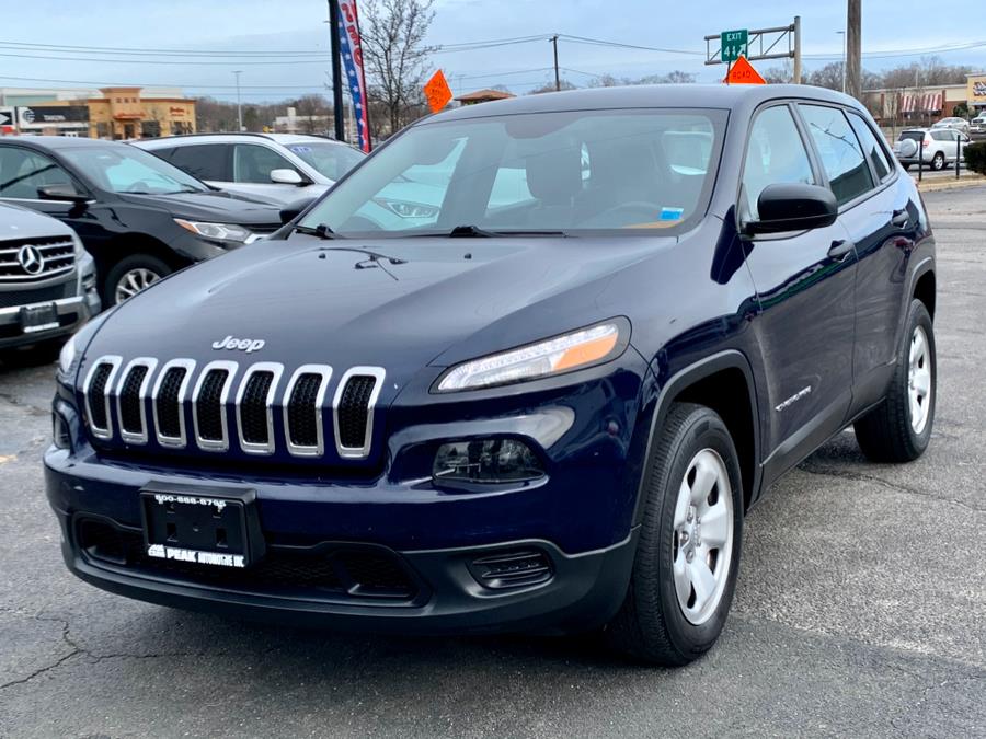 2014 Jeep Cherokee 4WD 4dr Sport, available for sale in Bayshore, New York | Peak Automotive Inc.. Bayshore, New York