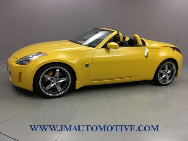 2005 Nissan 350z 2dr Roadster Enthusiast Manual, available for sale in Naugatuck, Connecticut | J&M Automotive Sls&Svc LLC. Naugatuck, Connecticut