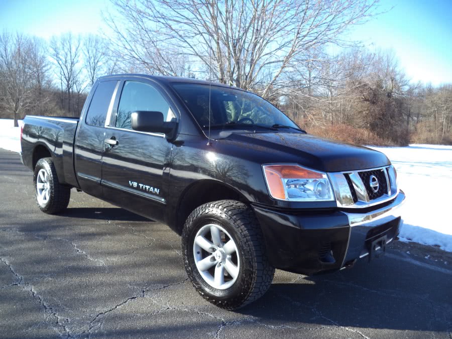 2011 Nissan Titan 4WD King Cab SWB SV, available for sale in Berlin, Connecticut | International Motorcars llc. Berlin, Connecticut