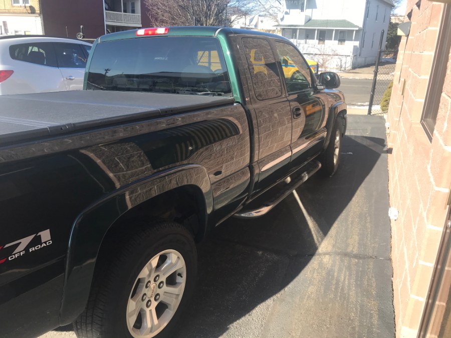 2006 GMC Sierra 1500 ext cab 4WD SLT, available for sale in Bridgeport, Connecticut | Airway Motors. Bridgeport, Connecticut 2006 GMC Sierra 1500 ext cab 4WD SLT, available for sale in Bridgeport, Connecticut | Airway Motors. Bridgeport, Connecticut