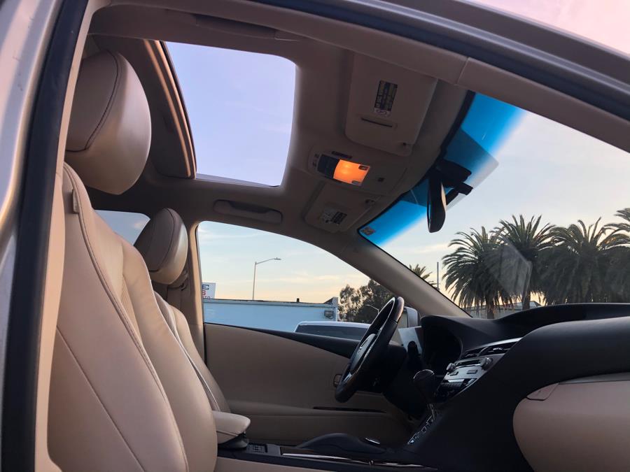 Used Lexus RX 450h Hybrid 2013 | Green Light Auto Wholesale. Daly City, California Used Lexus RX 450h Hybrid 2013 | Green Light Auto Wholesale. Daly City, California