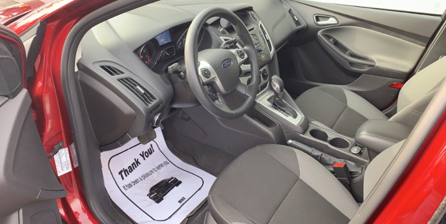 2014 Ford Focus SE, available for sale in Waterbury, Connecticut | West End Automotive Center. Waterbury, Connecticut 2014 Ford Focus SE, available for sale in Waterbury, Connecticut | West End Automotive Center. Waterbury, Connecticut