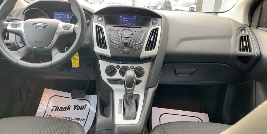 2014 Ford Focus SE, available for sale in Waterbury, Connecticut | West End Automotive Center. Waterbury, Connecticut 2014 Ford Focus SE, available for sale in Waterbury, Connecticut | West End Automotive Center. Waterbury, Connecticut