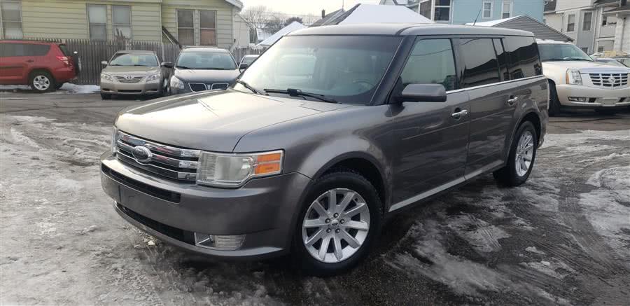 2009 Ford Flex 4dr SEL AWD, available for sale in Springfield, Massachusetts | Absolute Motors Inc. Springfield, Massachusetts