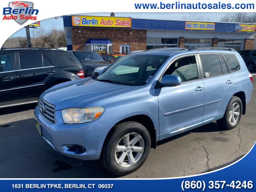 2009 Toyota Highlander 4WD 4dr V6  Base, available for sale in Berlin, Connecticut | Berlin Auto Sales LLC. Berlin, Connecticut