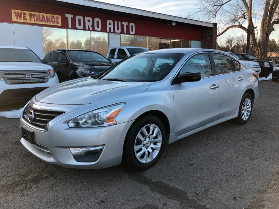 2013 Nissan Altima 2.5 S, available for sale in East Windsor, Connecticut | Toro Auto. East Windsor, Connecticut