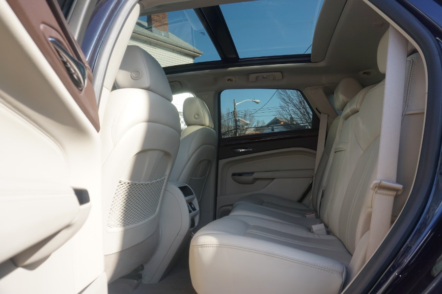 2016 Cadillac SRX AWD 4dr Luxury Collection, available for sale in Newark , New Jersey | Champion Used Auto Sales 2. Newark , New Jersey 2016 Cadillac SRX AWD 4dr Luxury Collection, available for sale in Newark , New Jersey | Champion Used Auto Sales 2. Newark , New Jersey