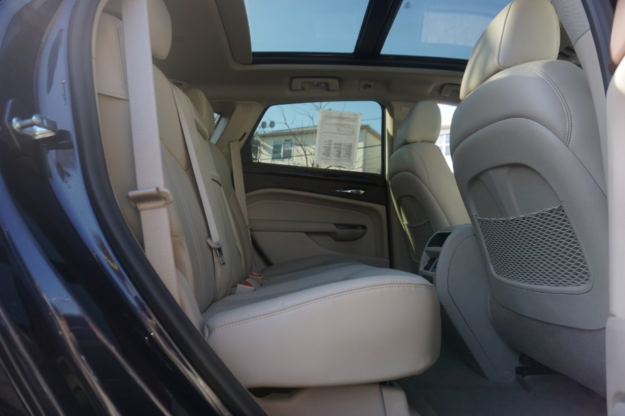 2016 Cadillac SRX AWD 4dr Luxury Collection, available for sale in Newark , New Jersey | Champion Used Auto Sales 2. Newark , New Jersey 2016 Cadillac SRX AWD 4dr Luxury Collection, available for sale in Newark , New Jersey | Champion Used Auto Sales 2. Newark , New Jersey