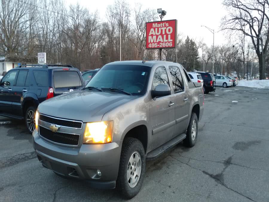 2007 Chevrolet Avalanche 4WD Crew Cab 130" LT w/1LT, available for sale in Chicopee, Massachusetts | Matts Auto Mall LLC. Chicopee, Massachusetts