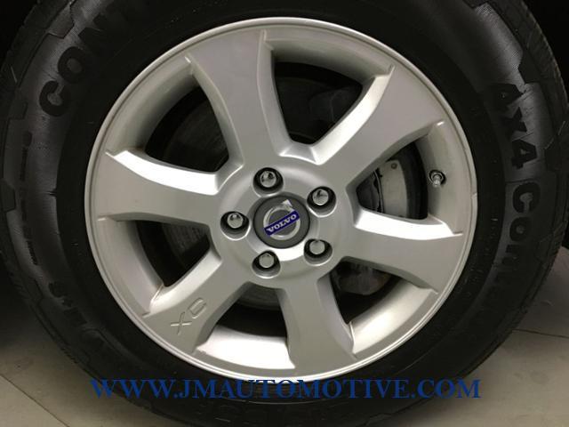 2010 Volvo Xc70 4dr Wgn 3.2L, available for sale in Naugatuck, Connecticut | J&M Automotive Sls&Svc LLC. Naugatuck, Connecticut 2010 Volvo Xc70 4dr Wgn 3.2L, available for sale in Naugatuck, Connecticut | J&M Automotive Sls&Svc LLC. Naugatuck, Connecticut