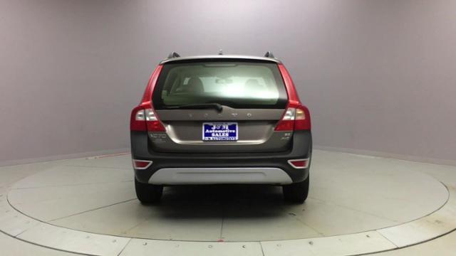 2010 Volvo Xc70 4dr Wgn 3.2L, available for sale in Naugatuck, Connecticut | J&M Automotive Sls&Svc LLC. Naugatuck, Connecticut 2010 Volvo Xc70 4dr Wgn 3.2L, available for sale in Naugatuck, Connecticut | J&M Automotive Sls&Svc LLC. Naugatuck, Connecticut