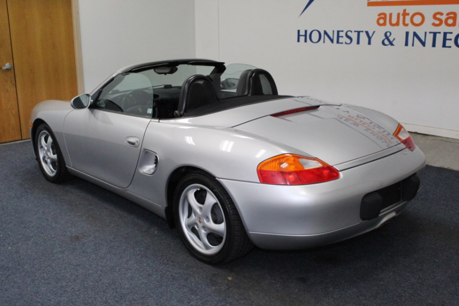 2000 Porsche Boxster 2dr Roadster w/Tiptronic, available for sale in Plainville, Connecticut | New England Auto Sales LLC. Plainville, Connecticut 2000 Porsche Boxster 2dr Roadster w/Tiptronic, available for sale in Plainville, Connecticut | New England Auto Sales LLC. Plainville, Connecticut