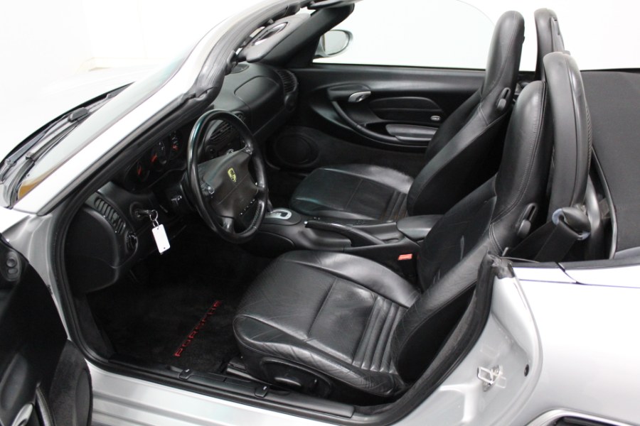 2000 Porsche Boxster 2dr Roadster w/Tiptronic, available for sale in Plainville, Connecticut | New England Auto Sales LLC. Plainville, Connecticut 2000 Porsche Boxster 2dr Roadster w/Tiptronic, available for sale in Plainville, Connecticut | New England Auto Sales LLC. Plainville, Connecticut