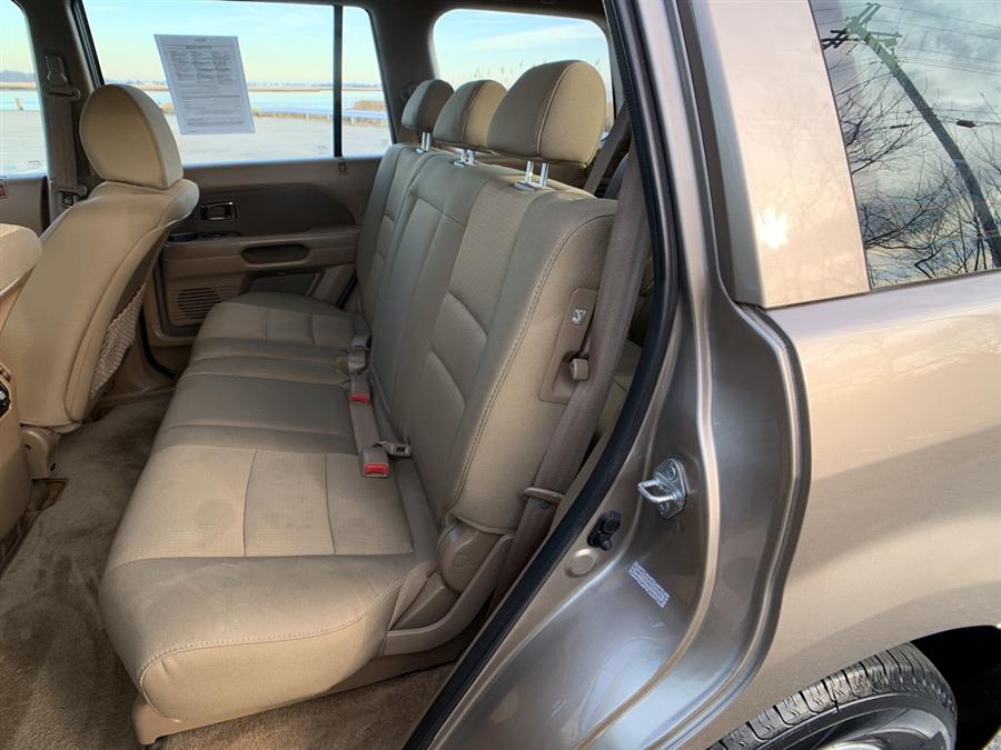 2006 Honda Pilot 4WD LX AT, available for sale in Stratford, Connecticut | Wiz Leasing Inc. Stratford, Connecticut 2006 Honda Pilot 4WD LX AT, available for sale in Stratford, Connecticut | Wiz Leasing Inc. Stratford, Connecticut