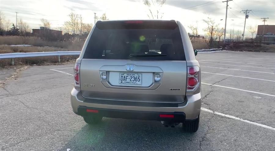 2006 Honda Pilot 4WD LX AT, available for sale in Stratford, Connecticut | Wiz Leasing Inc. Stratford, Connecticut 2006 Honda Pilot 4WD LX AT, available for sale in Stratford, Connecticut | Wiz Leasing Inc. Stratford, Connecticut