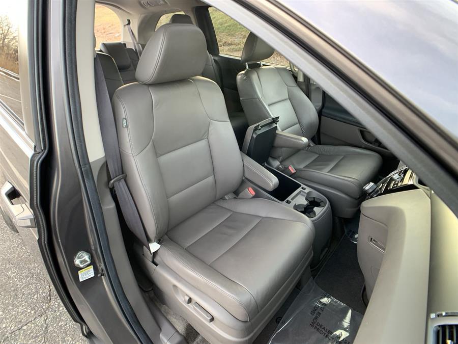2012 Honda Odyssey 5dr EX-L, available for sale in Stratford, Connecticut | Wiz Leasing Inc. Stratford, Connecticut 2012 Honda Odyssey 5dr EX-L, available for sale in Stratford, Connecticut | Wiz Leasing Inc. Stratford, Connecticut