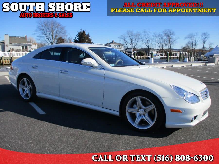 2008 Mercedes-Benz CLS-Class 4dr Sdn 5.5L, available for sale in Massapequa, New York | South Shore Auto Brokers & Sales. Massapequa, New York
