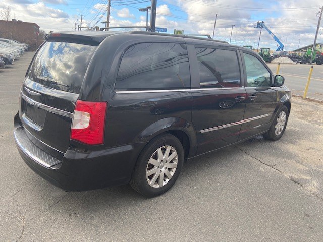 2014 Chrysler Town & Country 4dr Wgn Touring, available for sale in Raynham, Massachusetts | J & A Auto Center. Raynham, Massachusetts 2014 Chrysler Town & Country 4dr Wgn Touring, available for sale in Raynham, Massachusetts | J & A Auto Center. Raynham, Massachusetts