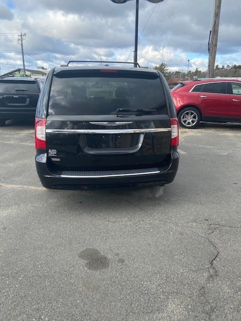 2014 Chrysler Town & Country 4dr Wgn Touring, available for sale in Raynham, Massachusetts | J & A Auto Center. Raynham, Massachusetts 2014 Chrysler Town & Country 4dr Wgn Touring, available for sale in Raynham, Massachusetts | J & A Auto Center. Raynham, Massachusetts