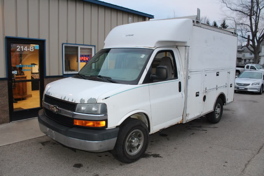 2004 Chevrolet Express Commercial Cutaway 139" WB C6Y, available for sale in East Windsor, Connecticut | Century Auto And Truck. East Windsor, Connecticut