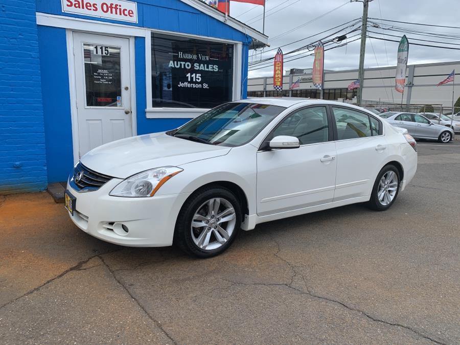 2010 Nissan Altima 4dr Sdn V6 CVT 3.5 SR, available for sale in Stamford, Connecticut | Harbor View Auto Sales LLC. Stamford, Connecticut
