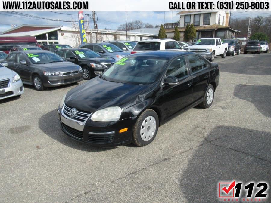 2006 Volkswagen Jetta Sedan 4dr Value Edition Auto, available for sale in Patchogue, New York | 112 Auto Sales. Patchogue, New York