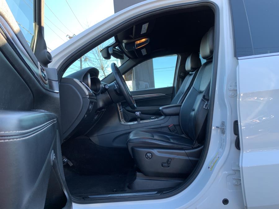 2014 Jeep Grand Cherokee 4WD 4dr Limited, available for sale in Inwood, New York | 5 Towns Drive. Inwood, New York 2014 Jeep Grand Cherokee 4WD 4dr Limited, available for sale in Inwood, New York | 5 Towns Drive. Inwood, New York