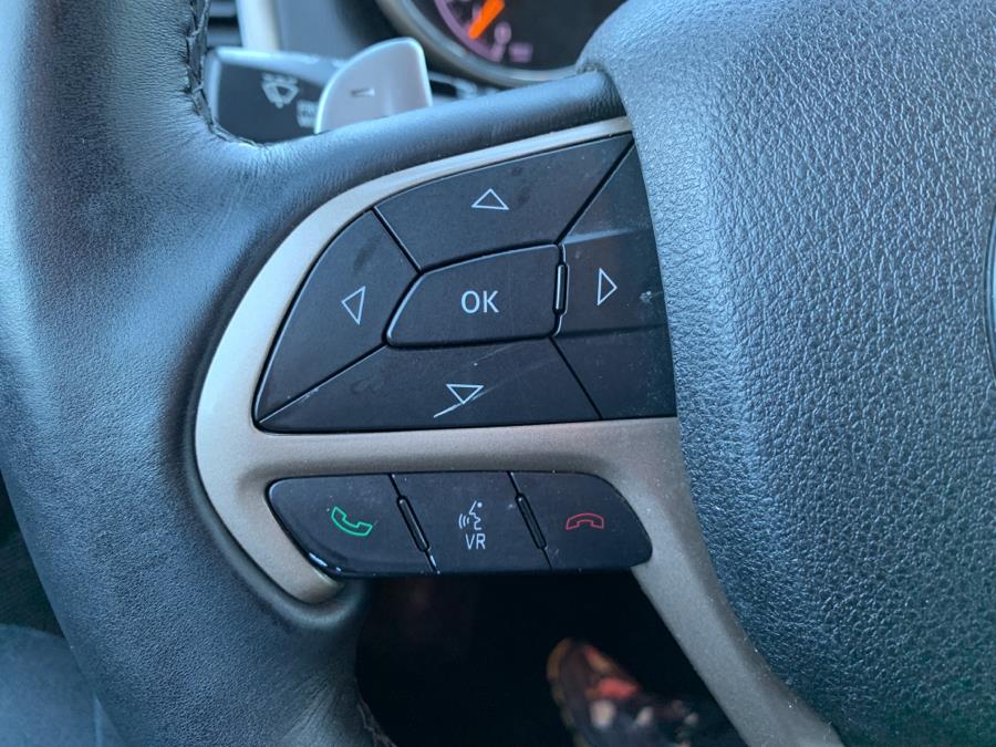 2014 Jeep Grand Cherokee 4WD 4dr Limited, available for sale in Inwood, New York | 5 Towns Drive. Inwood, New York 2014 Jeep Grand Cherokee 4WD 4dr Limited, available for sale in Inwood, New York | 5 Towns Drive. Inwood, New York