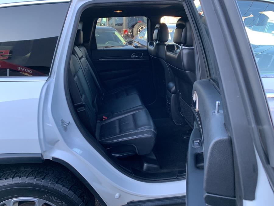 2014 Jeep Grand Cherokee 4WD 4dr Limited, available for sale in Inwood, New York | 5 Towns Drive. Inwood, New York 2014 Jeep Grand Cherokee 4WD 4dr Limited, available for sale in Inwood, New York | 5 Towns Drive. Inwood, New York