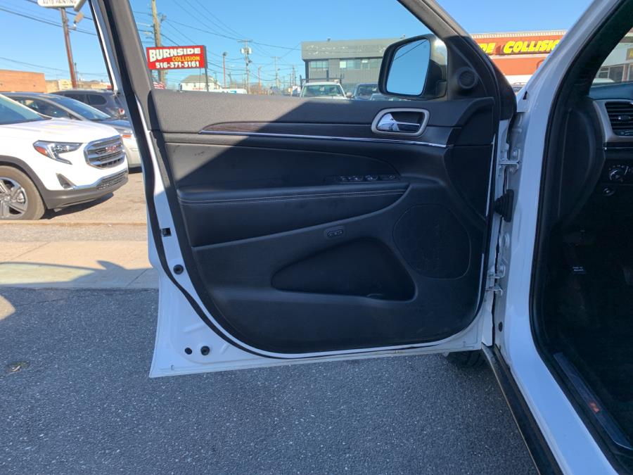 2014 Jeep Grand Cherokee 4WD 4dr Limited, available for sale in Inwood, New York | 5 Towns Drive. Inwood, New York 2014 Jeep Grand Cherokee 4WD 4dr Limited, available for sale in Inwood, New York | 5 Towns Drive. Inwood, New York