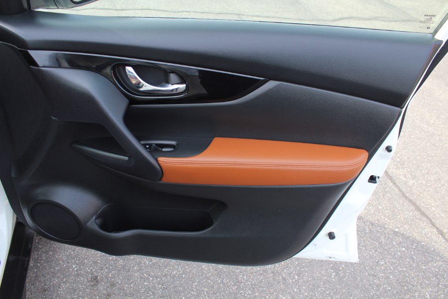 2019 Nissan Rogue AWD SL PLATINUM EDITION, available for sale in Deer Park, New York | Car Tec Enterprise Leasing & Sales LLC. Deer Park, New York 2019 Nissan Rogue AWD SL PLATINUM EDITION, available for sale in Deer Park, New York | Car Tec Enterprise Leasing & Sales LLC. Deer Park, New York