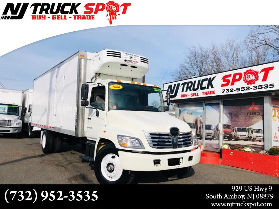 2006 HINO 268 24 FEET THERMO KING REFRIGERATED BOX + LIFT GATE, available for sale in South Amboy, New Jersey | NJ Truck Spot. South Amboy, New Jersey