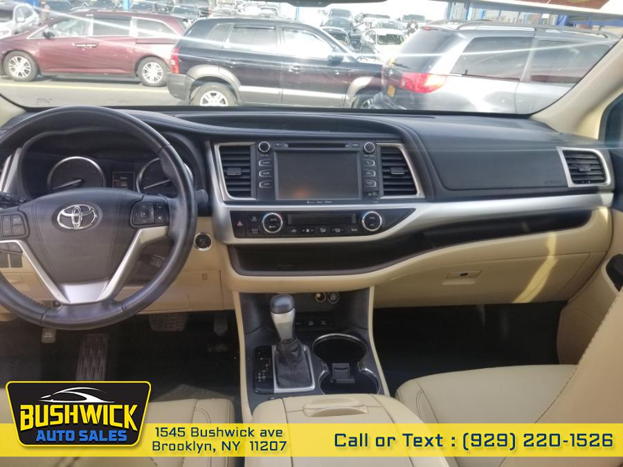2016 Toyota Highlander AWD 4dr V6 XLE (Natl), available for sale in Brooklyn, New York | Bushwick Auto Sales LLC. Brooklyn, New York 2016 Toyota Highlander AWD 4dr V6 XLE (Natl), available for sale in Brooklyn, New York | Bushwick Auto Sales LLC. Brooklyn, New York