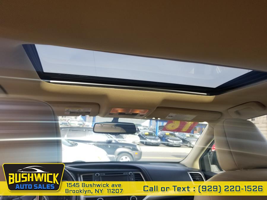 2016 Toyota Highlander AWD 4dr V6 XLE (Natl), available for sale in Brooklyn, New York | Bushwick Auto Sales LLC. Brooklyn, New York 2016 Toyota Highlander AWD 4dr V6 XLE (Natl), available for sale in Brooklyn, New York | Bushwick Auto Sales LLC. Brooklyn, New York