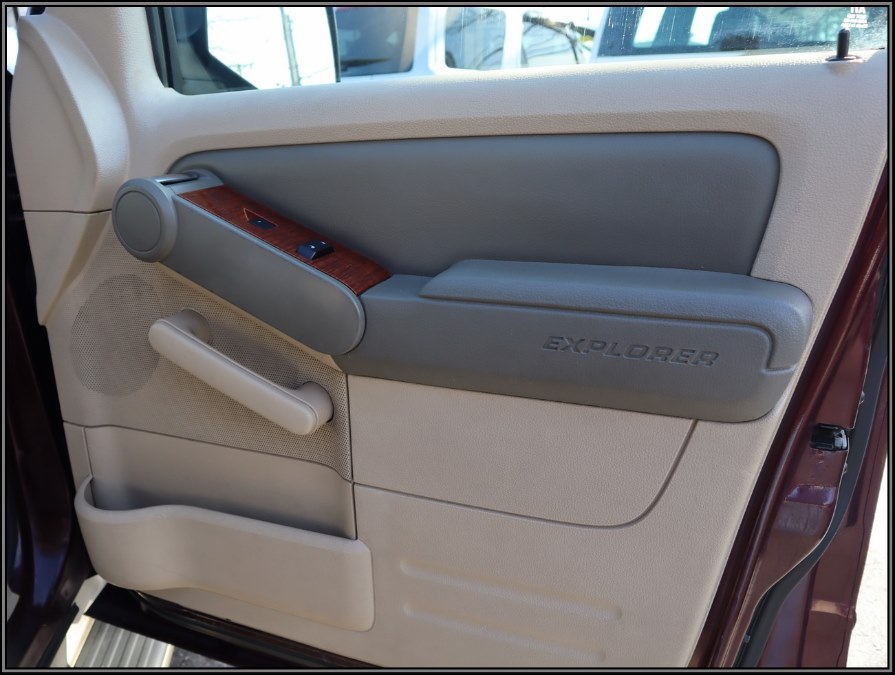 2006 Ford Explorer 4dr 114" WB 4.0L Eddie Bauer 4WD, available for sale in Huntington Station, New York | My Auto Inc.. Huntington Station, New York 2006 Ford Explorer 4dr 114" WB 4.0L Eddie Bauer 4WD, available for sale in Huntington Station, New York | My Auto Inc.. Huntington Station, New York