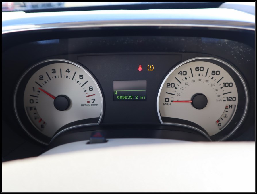 2006 Ford Explorer 4dr 114" WB 4.0L Eddie Bauer 4WD, available for sale in Huntington Station, New York | My Auto Inc.. Huntington Station, New York 2006 Ford Explorer 4dr 114" WB 4.0L Eddie Bauer 4WD, available for sale in Huntington Station, New York | My Auto Inc.. Huntington Station, New York