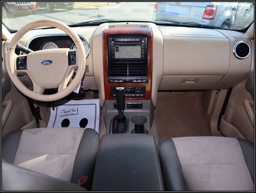 2006 Ford Explorer 4dr 114" WB 4.0L Eddie Bauer 4WD, available for sale in Huntington Station, New York | My Auto Inc.. Huntington Station, New York 2006 Ford Explorer 4dr 114" WB 4.0L Eddie Bauer 4WD, available for sale in Huntington Station, New York | My Auto Inc.. Huntington Station, New York