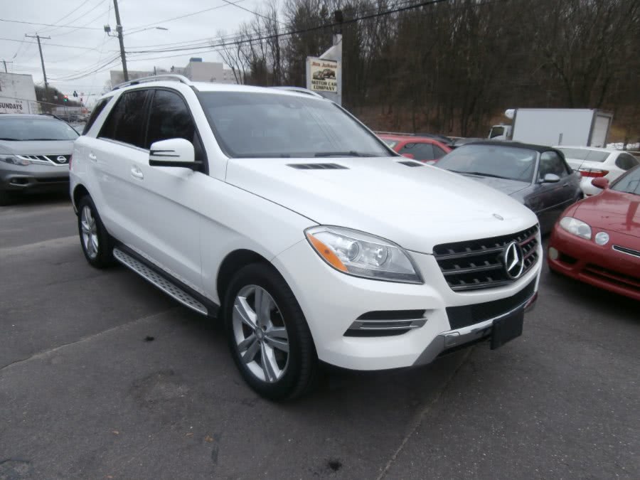 2014 Mercedes-Benz M-Class 4MATIC 4dr ML350, available for sale in Waterbury, Connecticut | Jim Juliani Motors. Waterbury, Connecticut