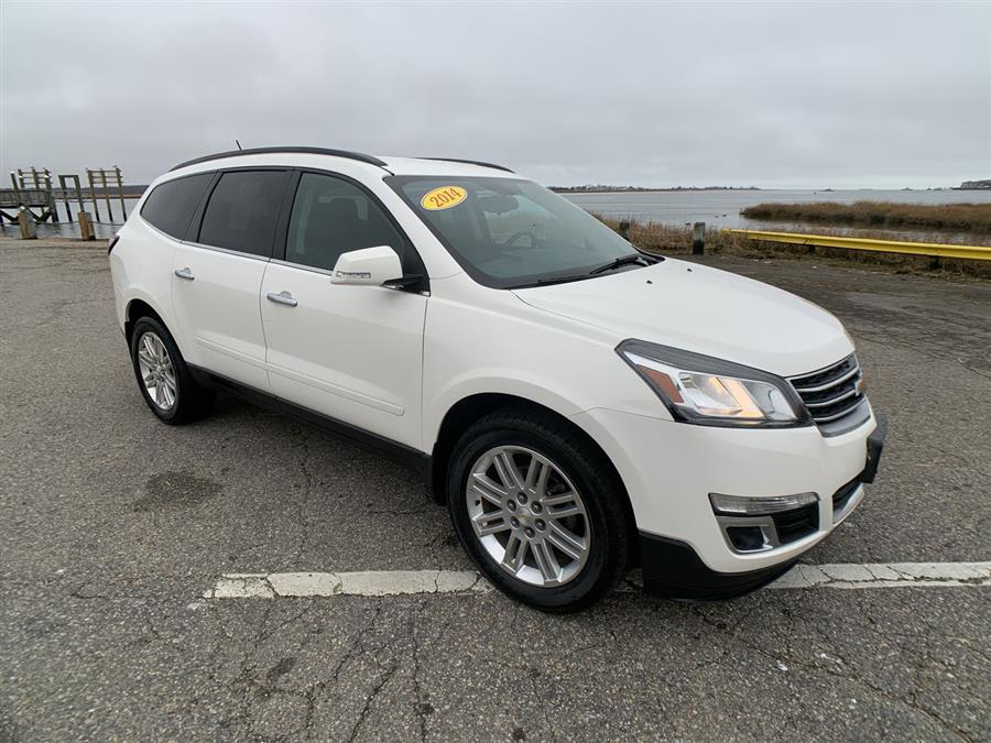 2014 Chevrolet Traverse AWD 4dr LT w/1LT, available for sale in Stratford, Connecticut | Wiz Leasing Inc. Stratford, Connecticut