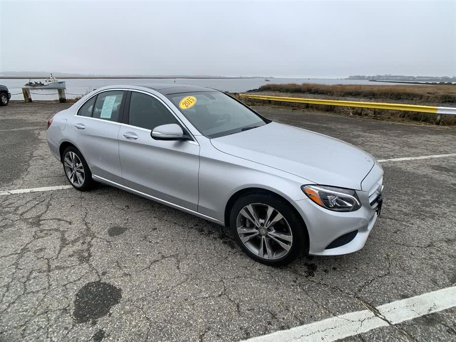 2015 Mercedes-Benz C-Class 4dr Sdn C300 4MATIC, available for sale in Stratford, Connecticut | Wiz Leasing Inc. Stratford, Connecticut